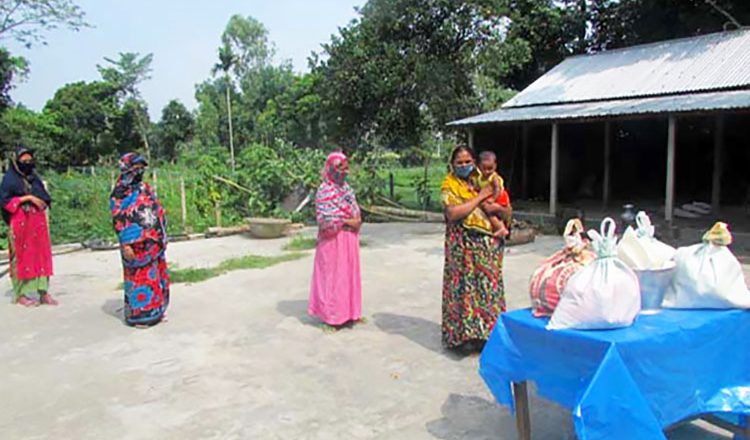 Support to the families affected by ongoing lockdown amid COVID-19 pandemic in Bangladesh