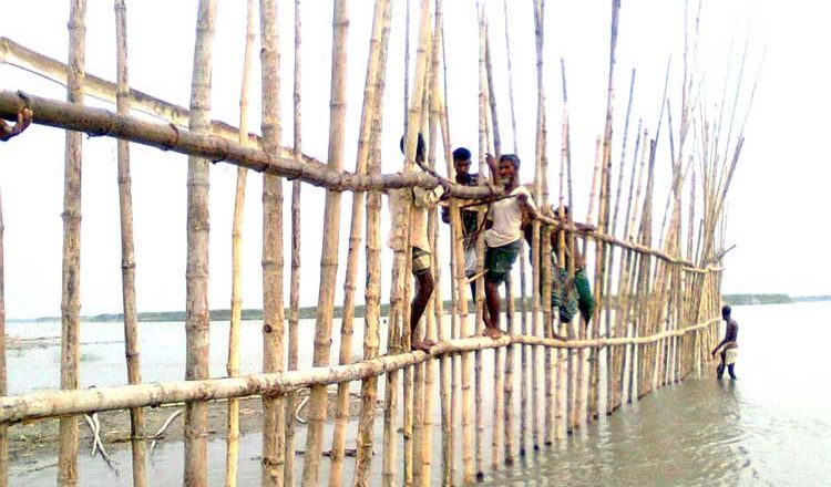 Chatka: Community Ingenuity Checking River Erosion